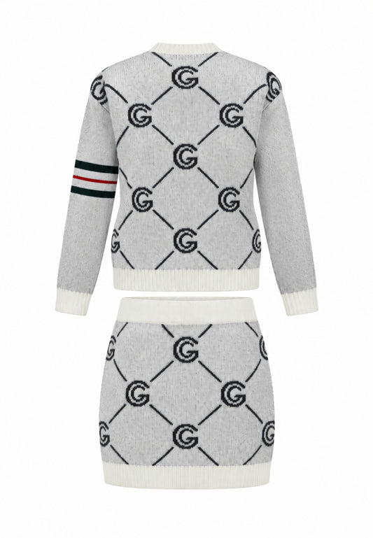 Gabriella Gucci COMPLETO PANNA IN MAGLIA CON MAGLIONE E GONNA LOGATI Bambine e ragazze GK300+GK301.PANNA_