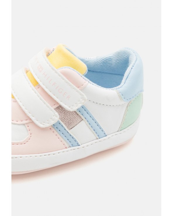 Sneaker multicolor pastello Tommy Hilfiger neonata primavera 2025