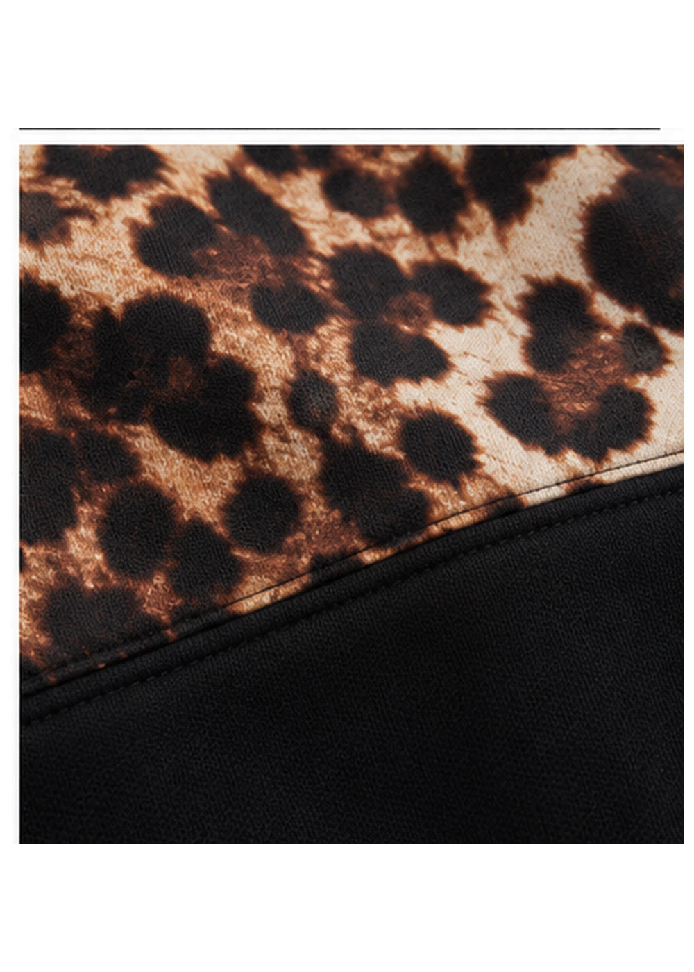 GCDS Pantaloni Neri Animalier Bambina in Cotone con Maxi Logo AI26Z0GJQI588F005 dettaglio tessuto