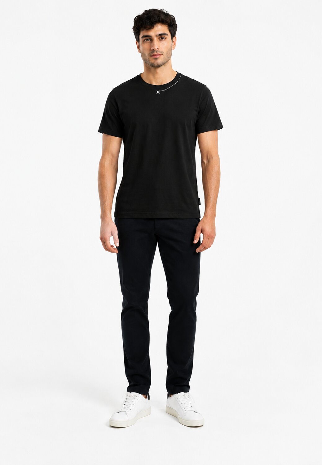 John Richmond Tshirt Nero Logo x Sul Collo Uomo UMP26038TS_