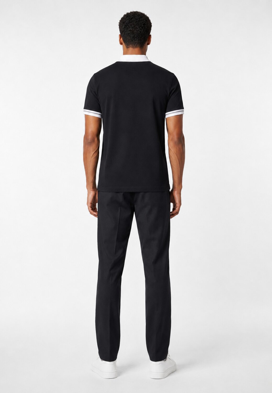 John Richmond Polo Nera Con Colletto a v a Contrasto Uomo UMP26013PO_