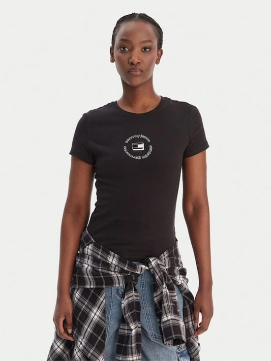 Tommy Jeans tshirt nera donna logo sul davanti