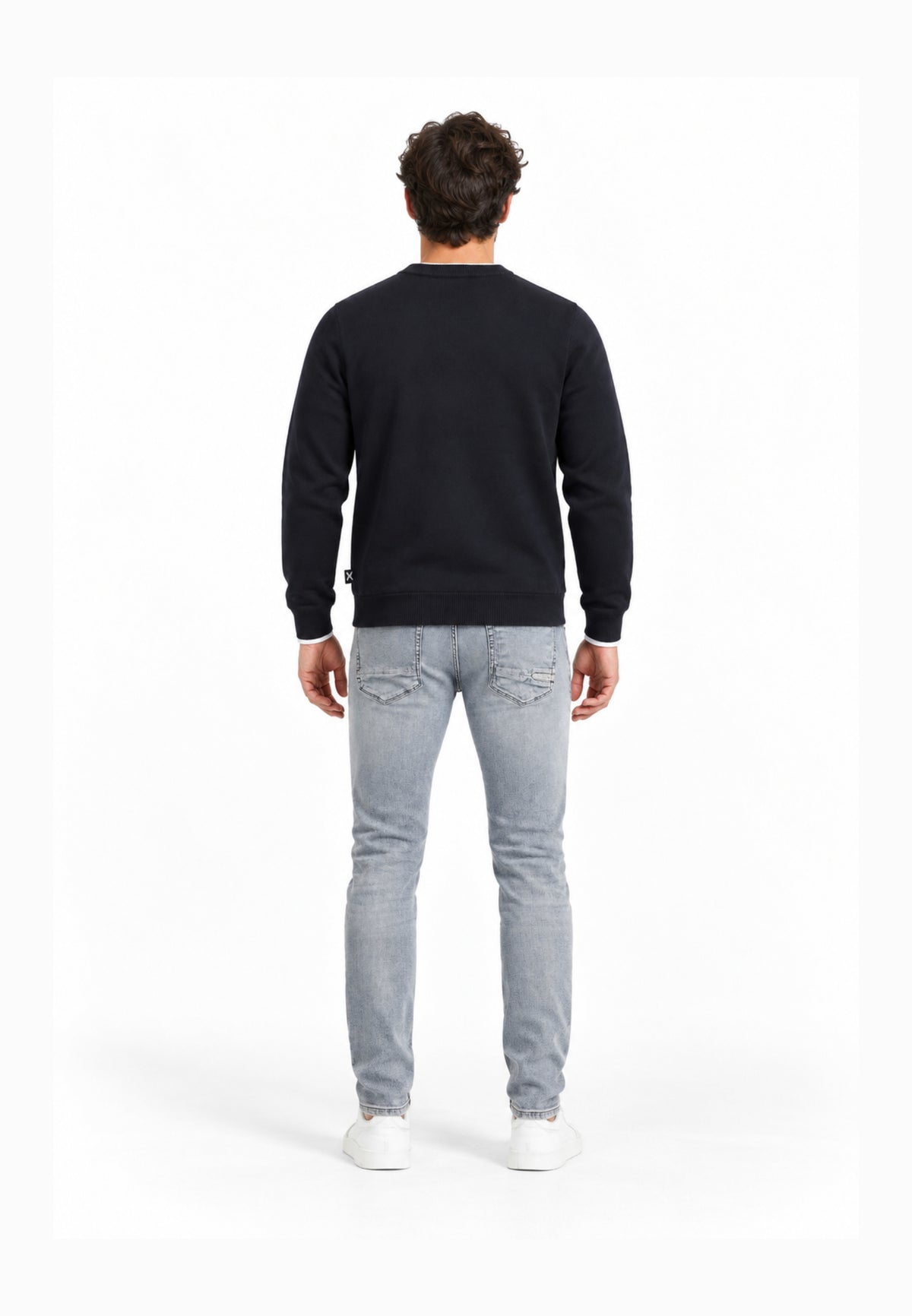 John Richmond MAGLIONE NERO CON ORLI A CONTRASTO BIANCHI Uomo UMA26271MA.NE_