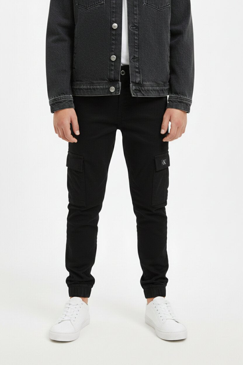 Calvin Klein Pantalone Cargo Nero Ragazzo Tasche Laterali Sportivo PE26