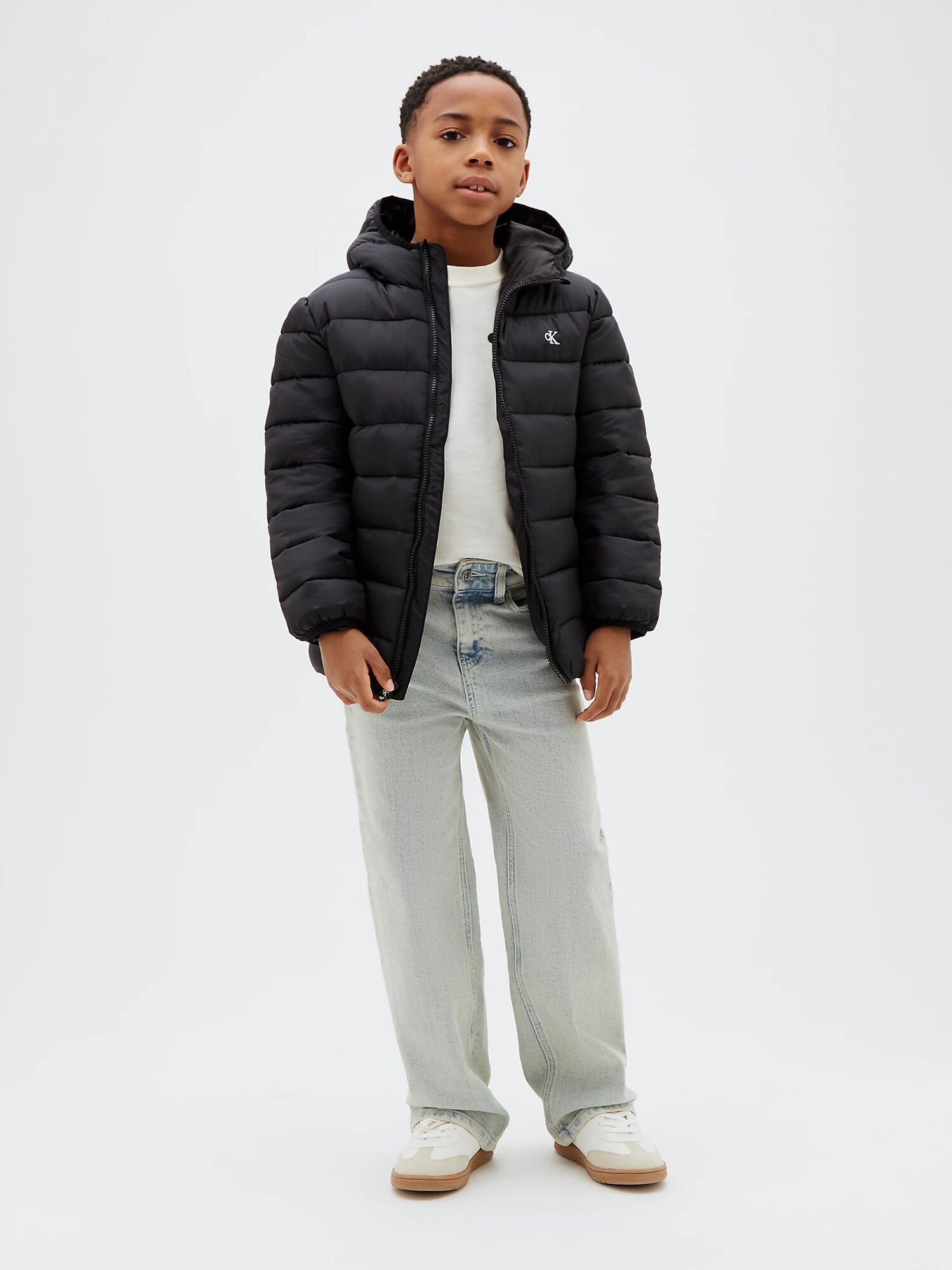 Calvin Klein Giubbotto Nero Leggero Con Logo Ck Bambino LVCKTJM15BBEH_