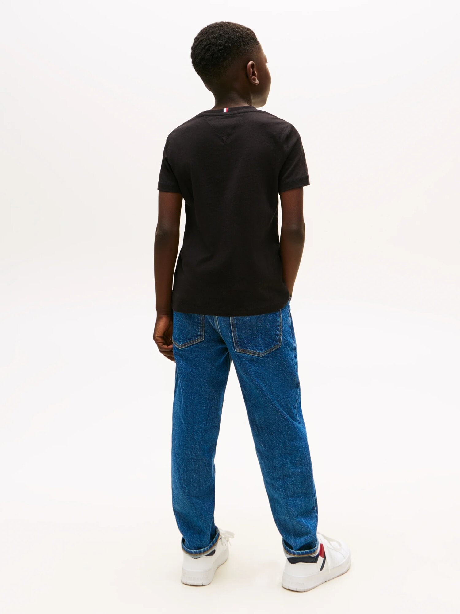 Tommy Hilfiger Tshirt Nero Ragazzo In Jersey Maniche Corte Passeggio P26