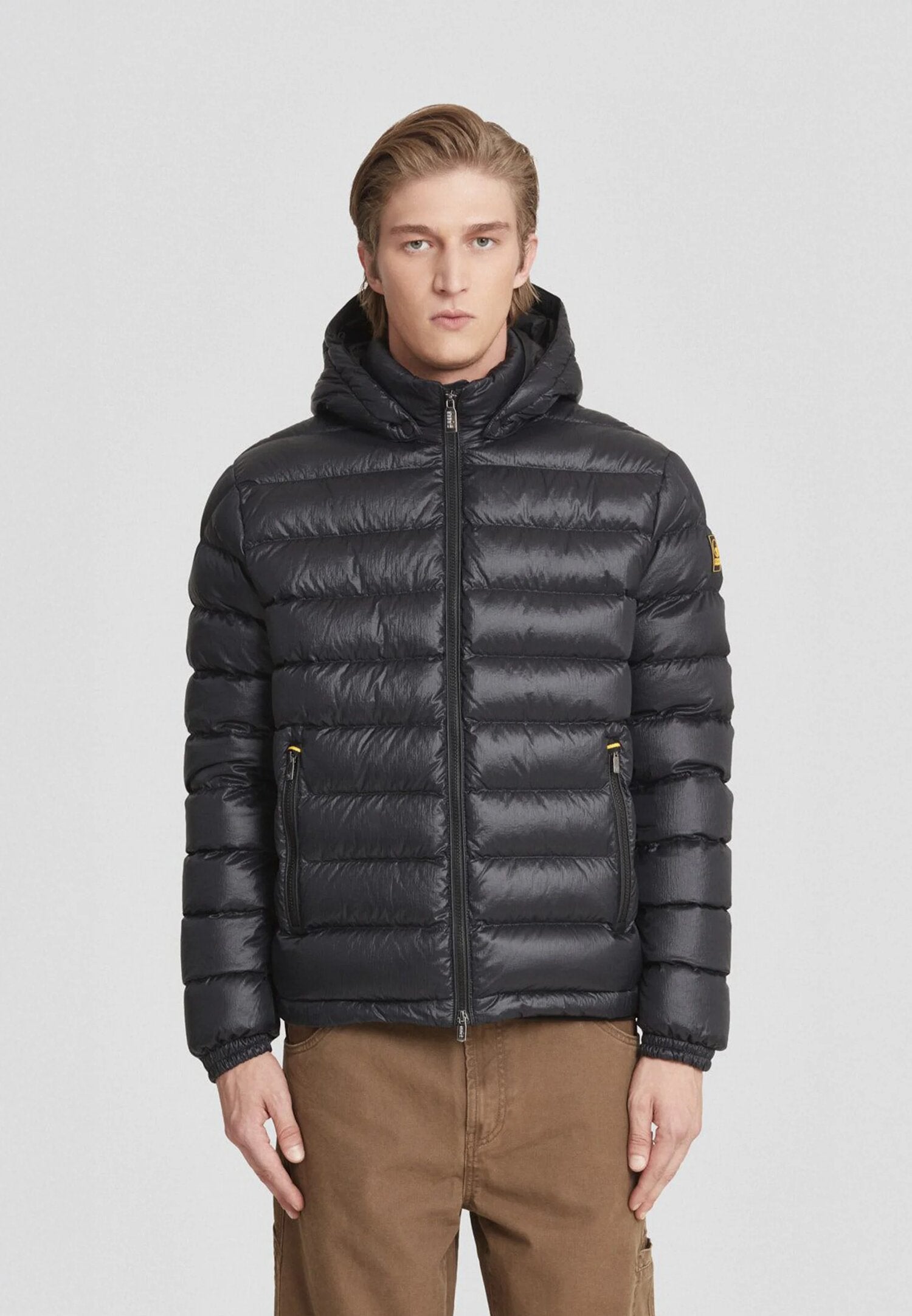 Ciesse Piumini Giubbotto Nero Uomo In Nylon Con Cappuccio Invernale AI25