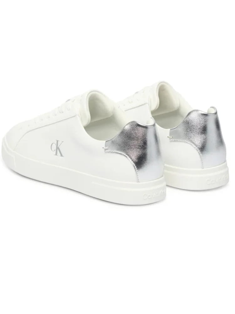 Calvin Klein sneaker bianca con logo e dettaglio argentato