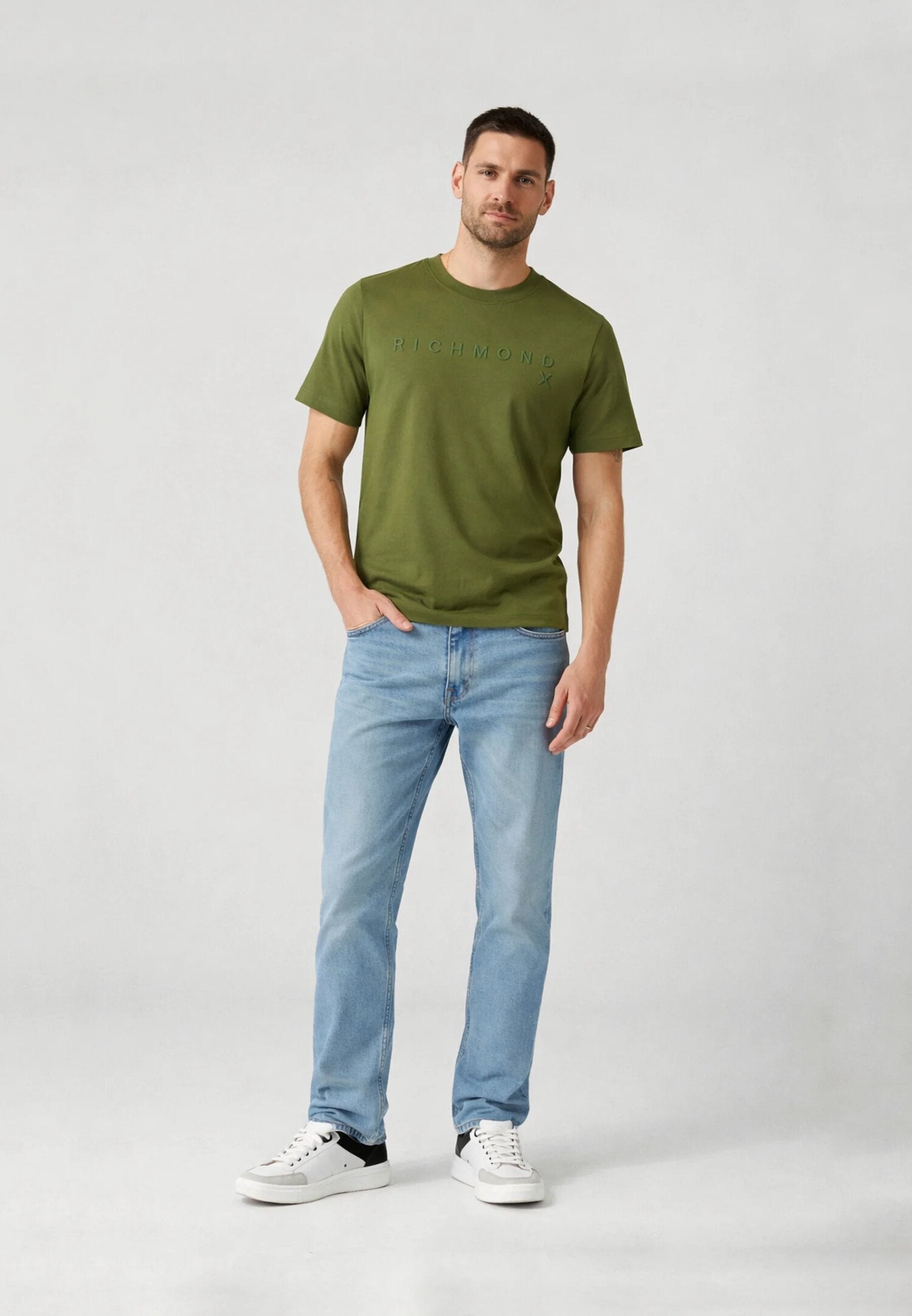 John Richmond Tshirt Verde Scuro Con Logo Tono Su Tono Uomo UMP26018TS_