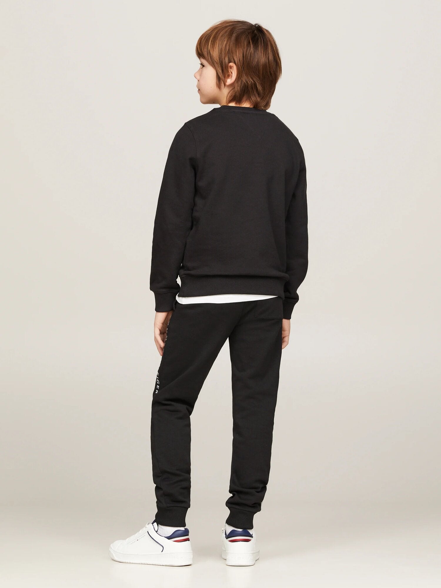 Tommy Hilfiger Felpa Nera Con Logo Centrale Bambino KS0KS00212BDS_