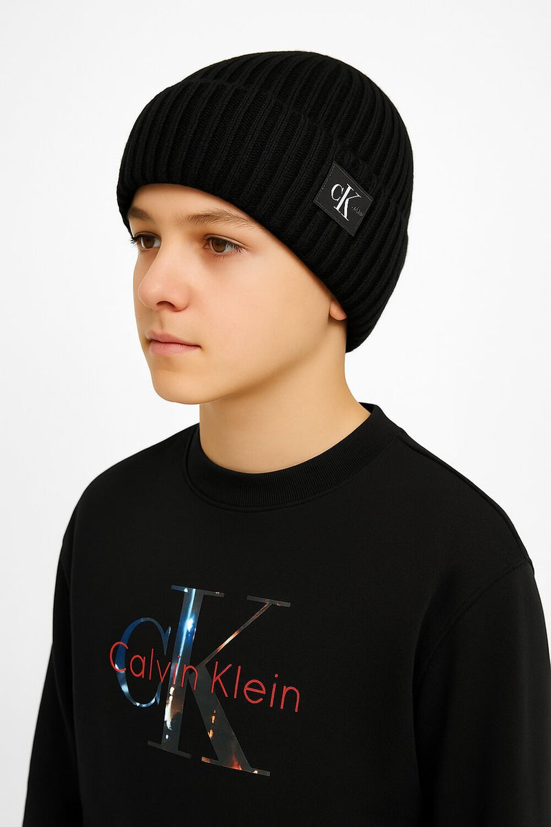 Calvin Klein Jeans Berretto Bambino Nero Monogram Beanie – Unisex - NERO | CammarataMode