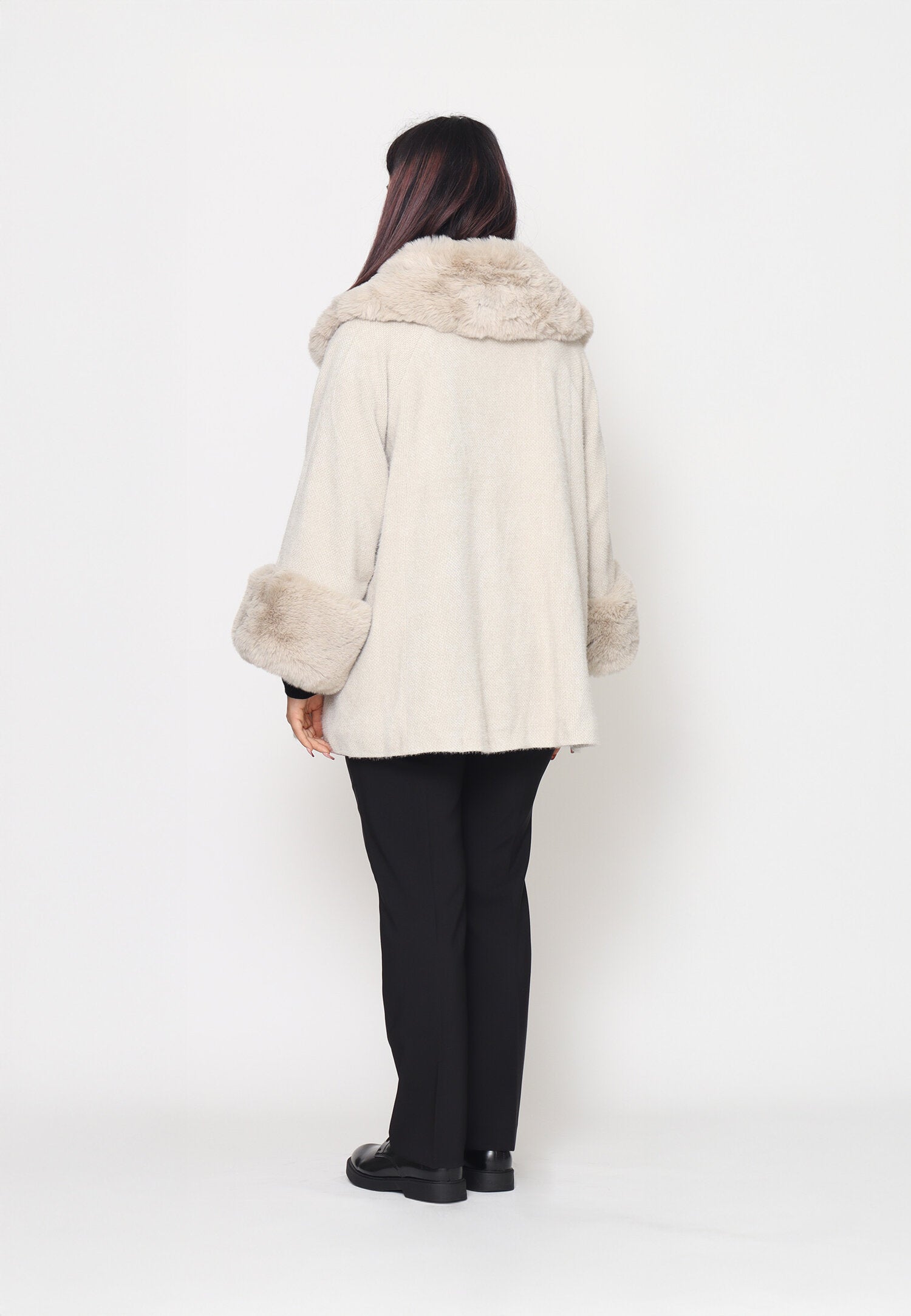 Monte Cervino Mantella Panna Marrone Donna In Lana Con Pelliccia Elegante AI25