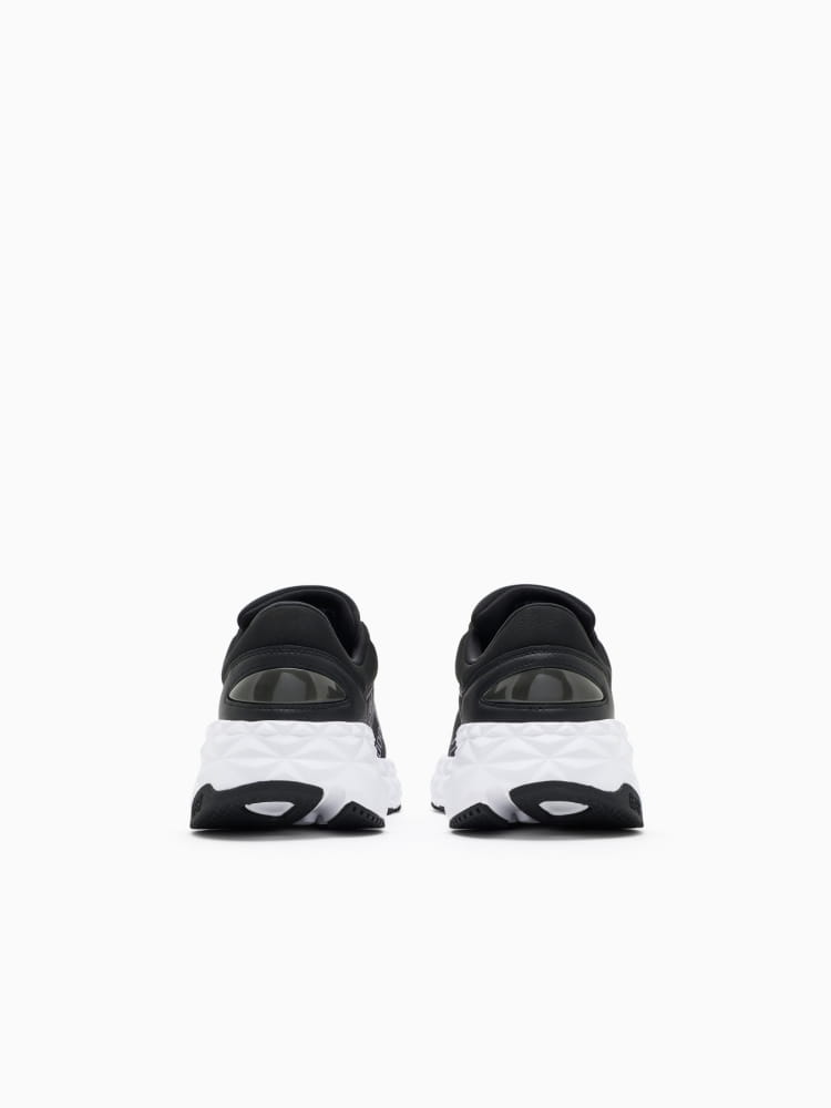 Emporio Armani sneakers uomo running in tessuto nero con maxi logo Uomo