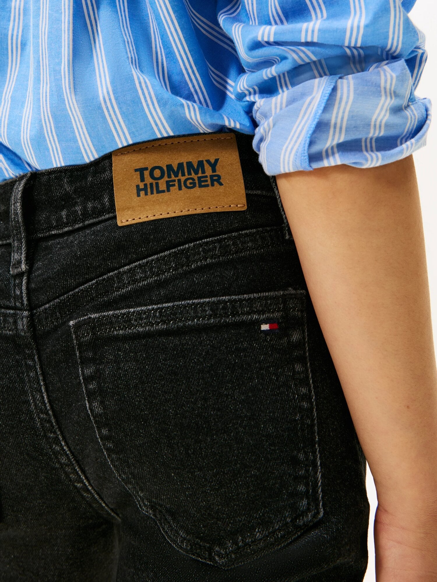 Tommy Hilfiger jeans flare neri bambina ragazza in denim elasticizzato