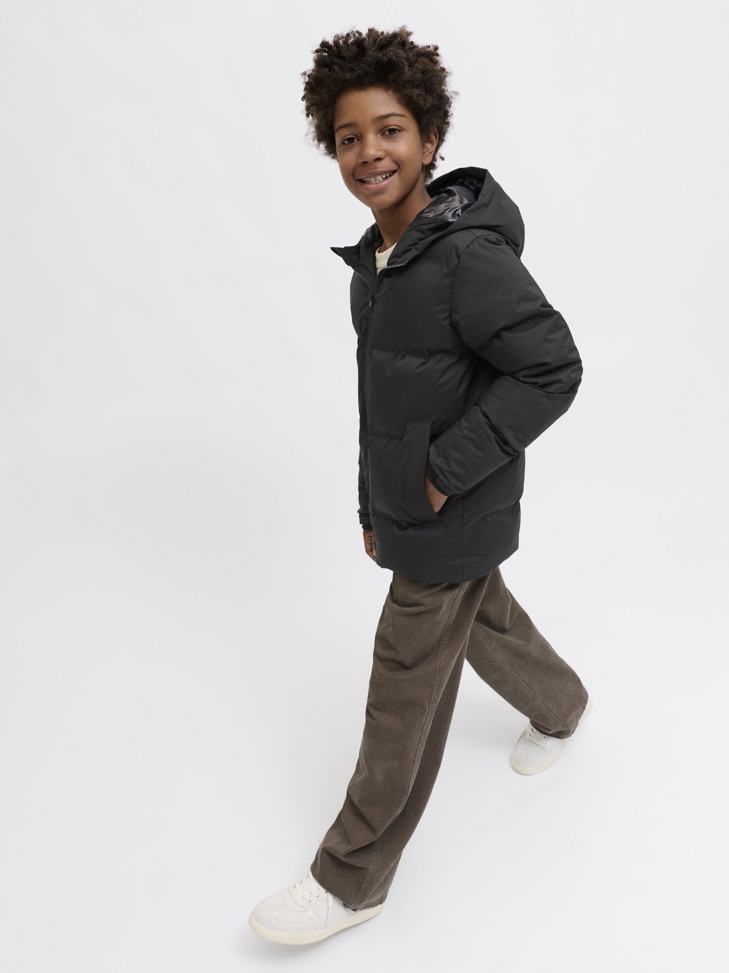 Jack & Jones Junior Giubbotto Nero Bambino In Nylon Con Cappuccio Invernale