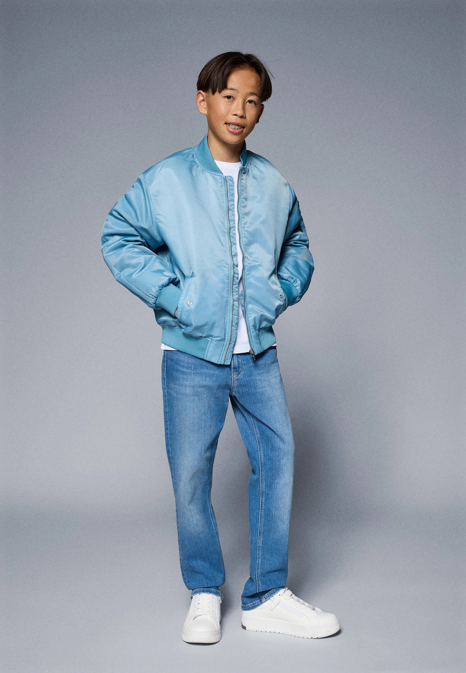 Calvin Klein Jeans Denim Chiaro Bambino Vita Regolabile Quotidiano PE26