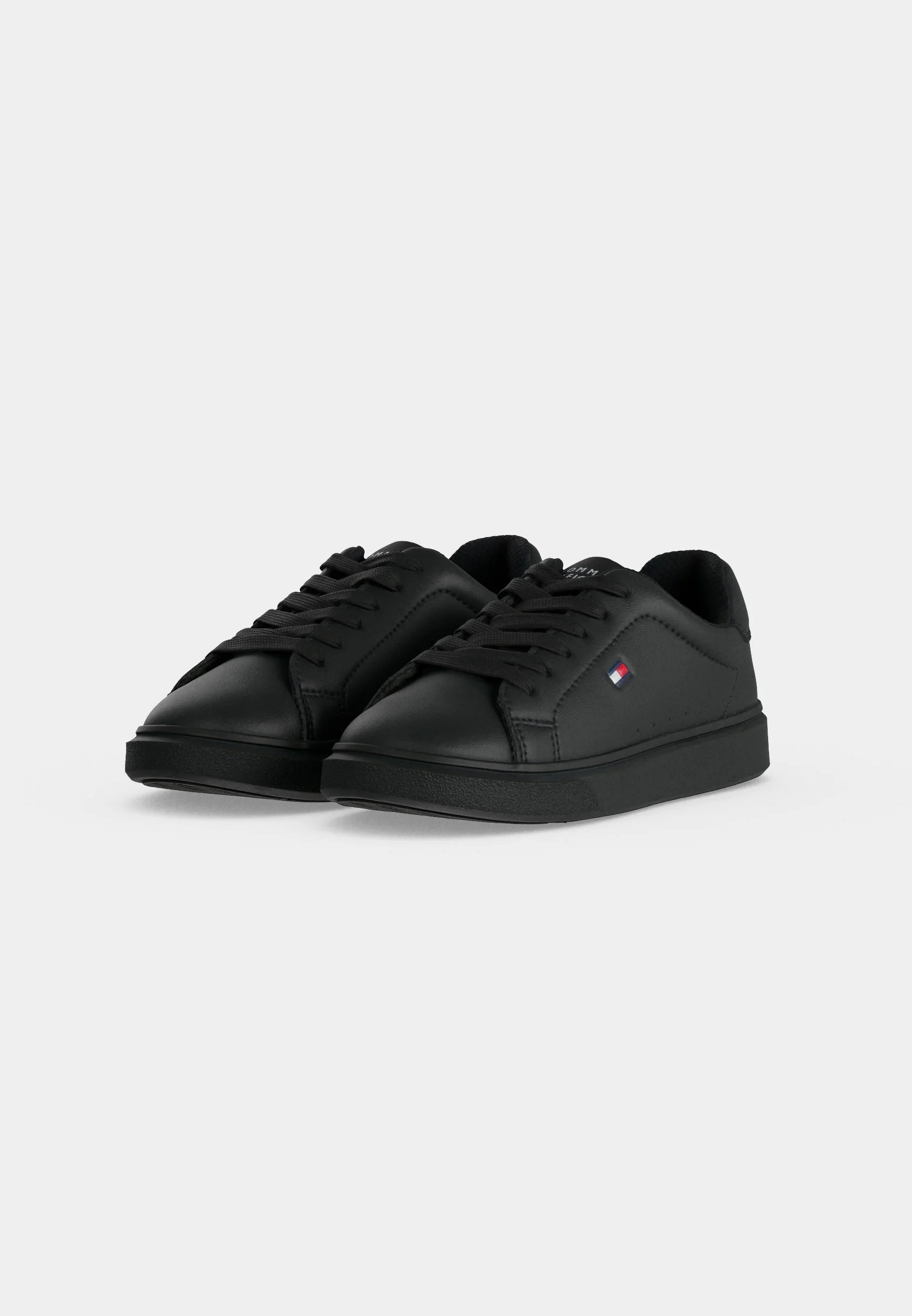 TOMMY HILFIGER SCARPA NERA CON LACCI E LOGO PICCOLO Bambini e ragazzi G-T3X9-35233-1355999.NE_