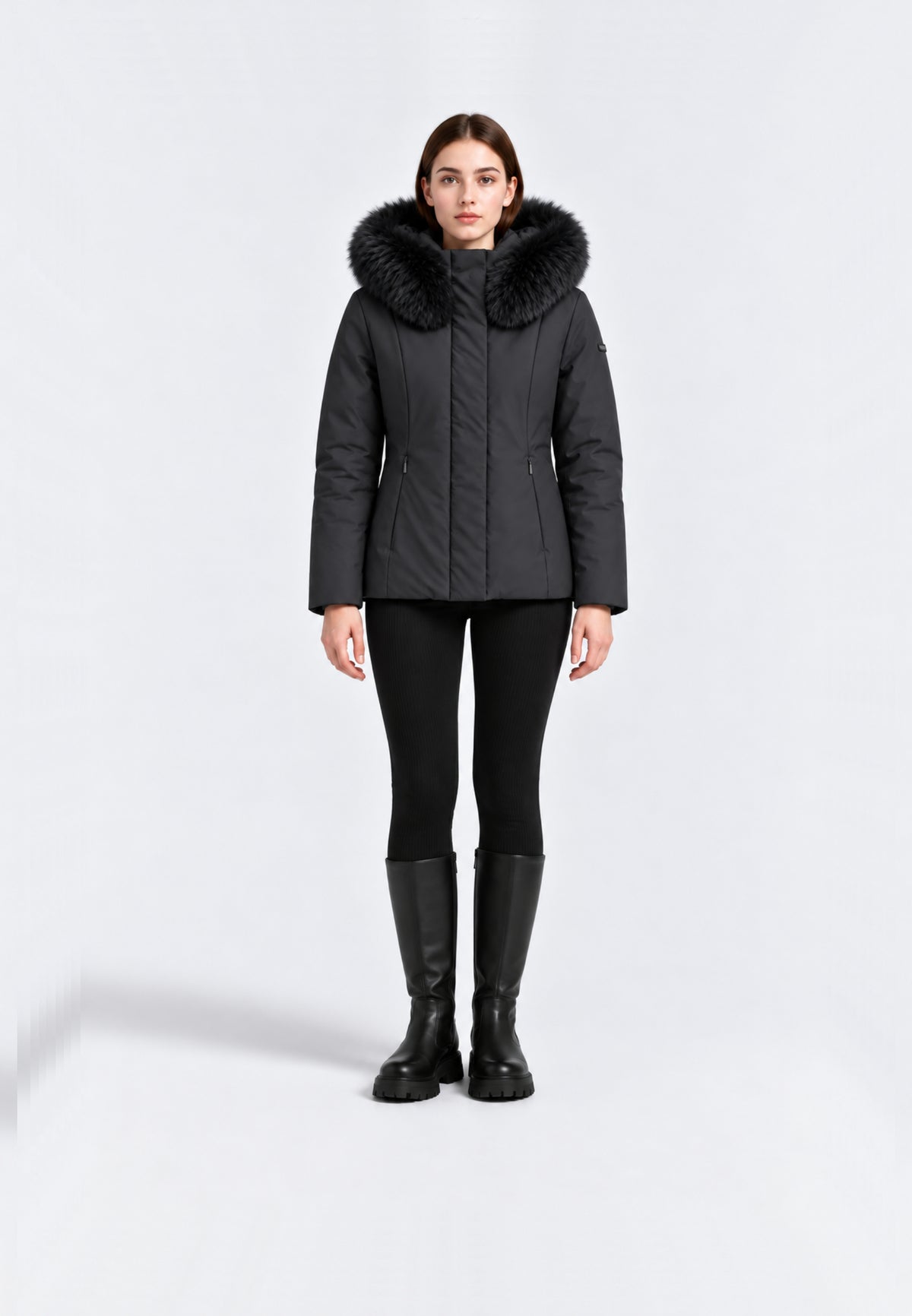 REFRIGIWEAR GIUBBOTTO NERO CORTO CON PELLICCIA E CAPPUCCIO Donna SHORT LADY TECH FUR JACKET.NE_