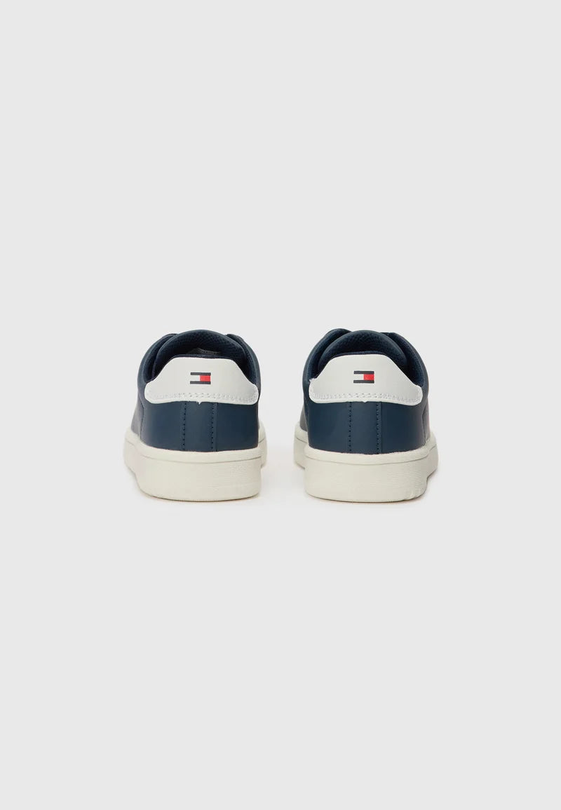TOMMY HILFIGER SCARPE BLU CON LACCI ABBINATI E SUOLA BIANCA Bambini e ragazzi 92-T3X9-34073-1355X007.BLU_