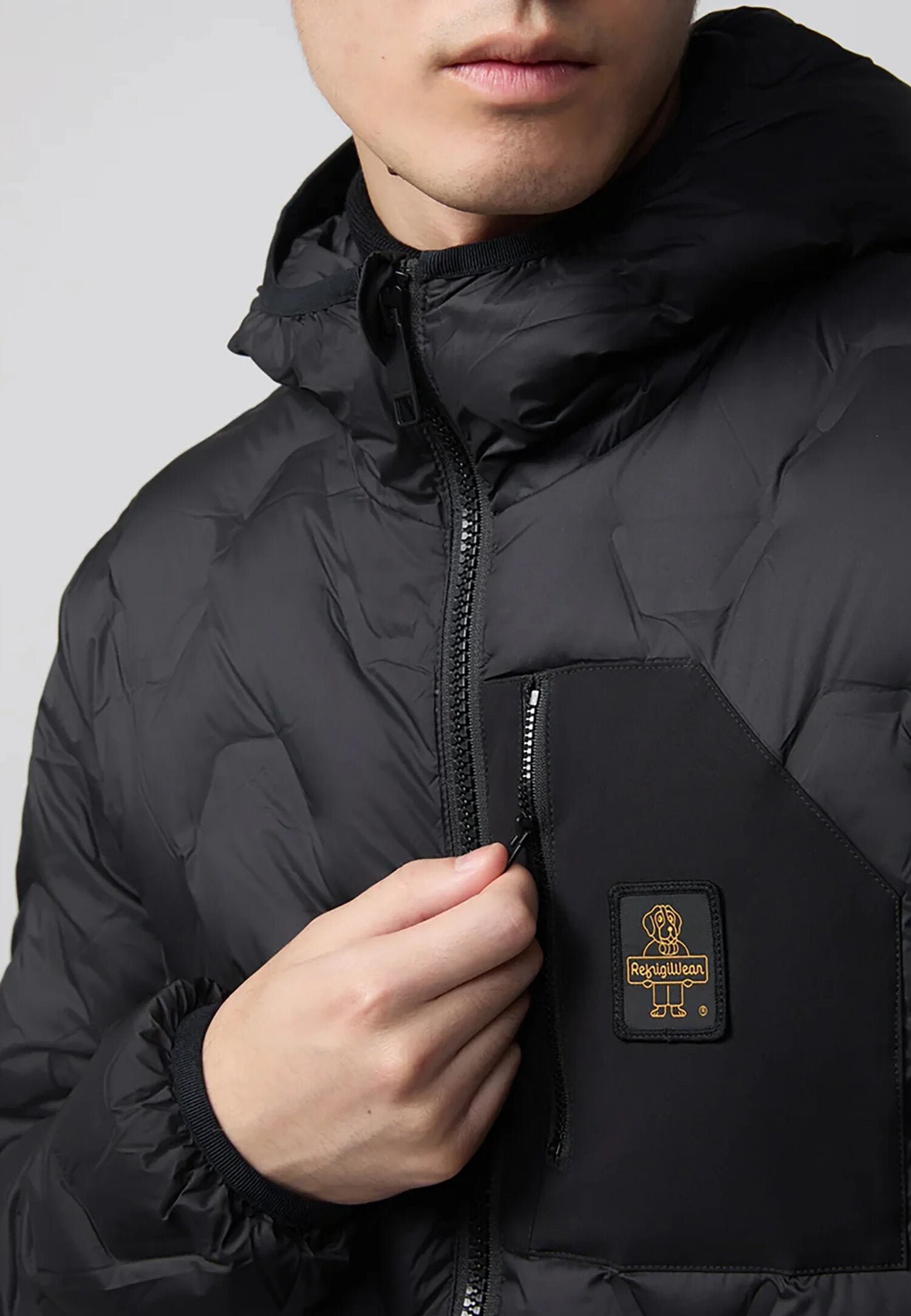 Refrigiwear Giubotto Nero Uomo Bomber In Nylon Con Cappuccio Quotidiano AI25