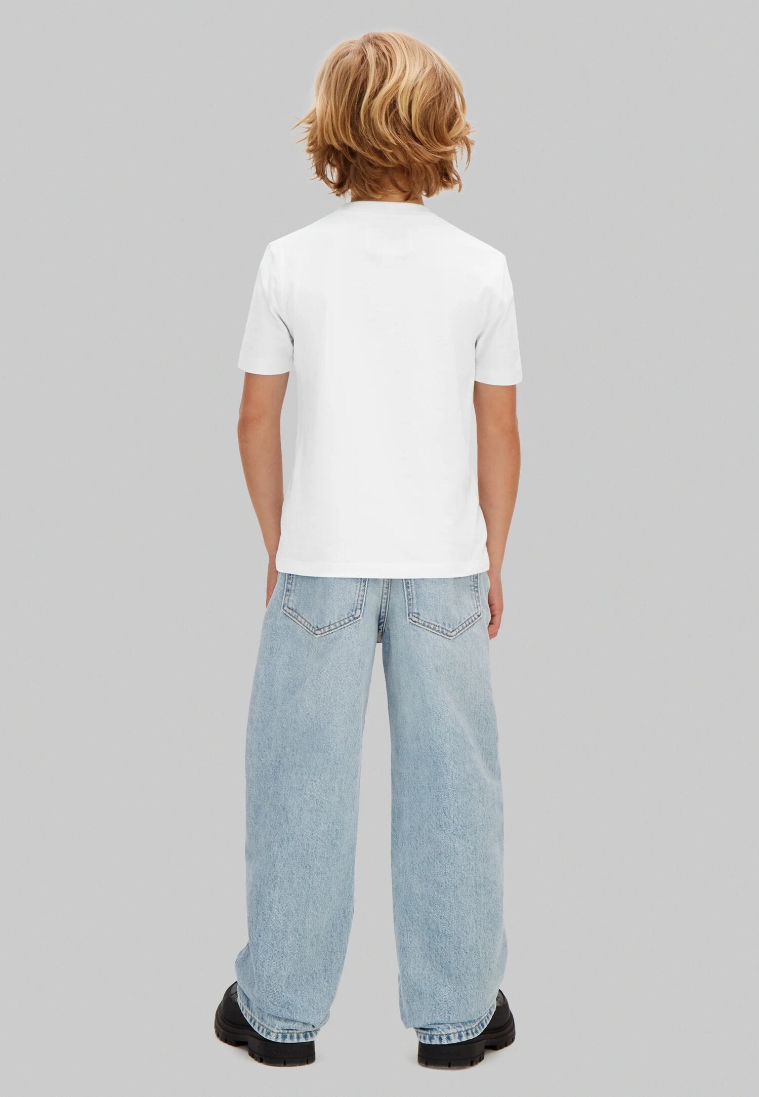 Calvin Klein Tshirt Bianca Con Logo Grande Bambino LV1CKSJA33YAF_