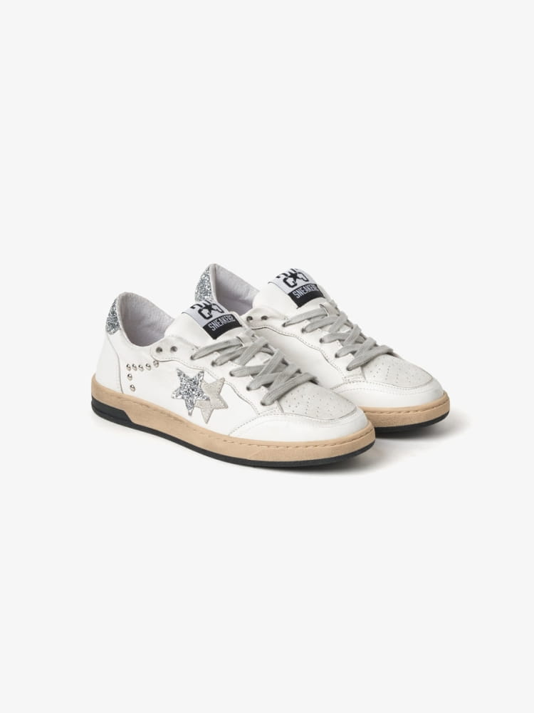 2star sneakers donna week star in pelle bianco e argento con borchie