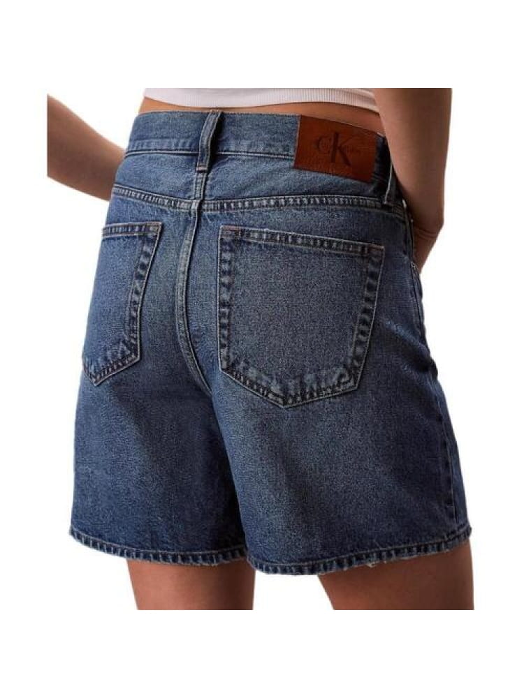 Calvin Klein shorts in denim donna logo sul retro
