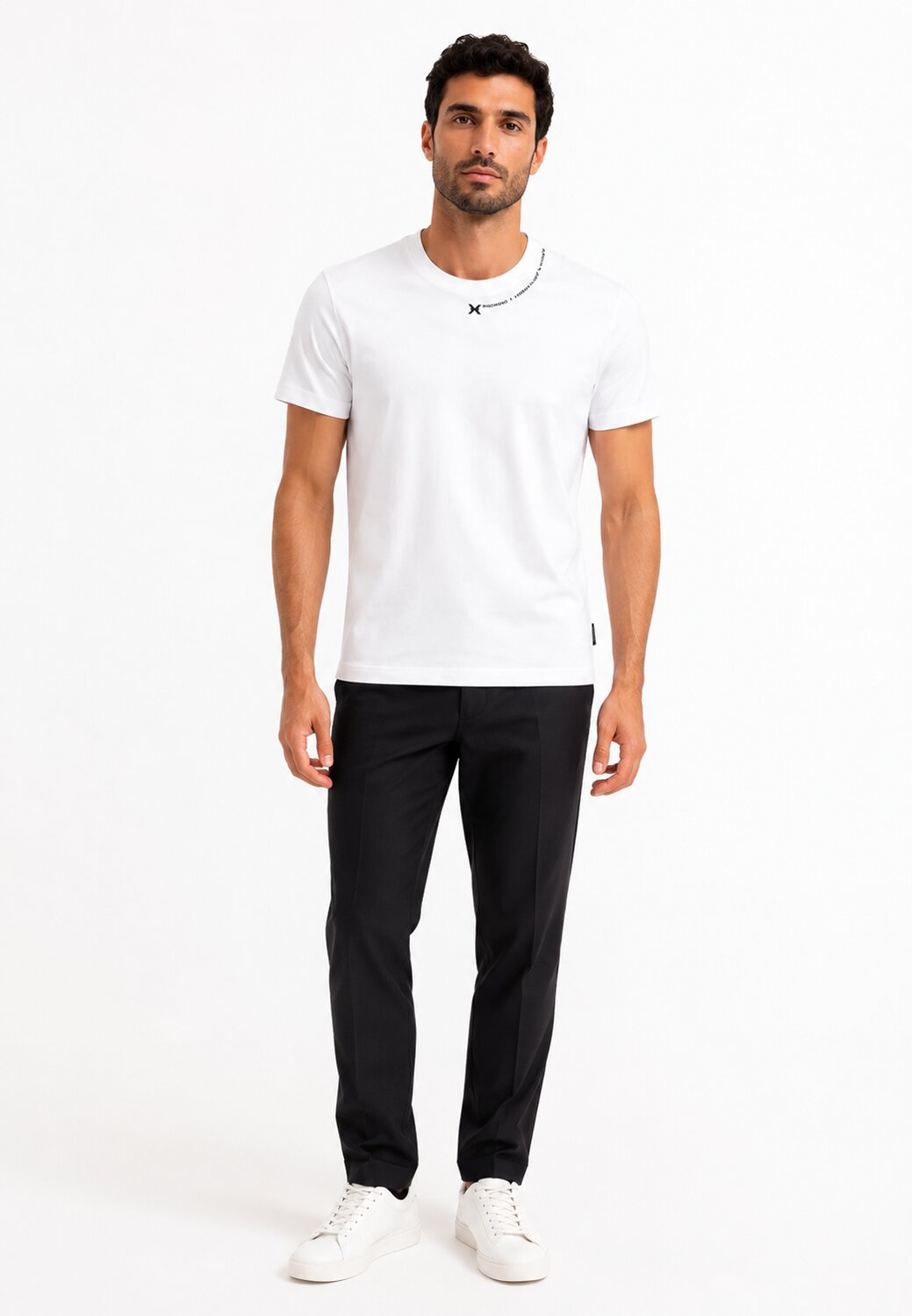 John Richmond Tshirt Bianca Logo x Sul Collo Uomo Uomo UMP26038TS_