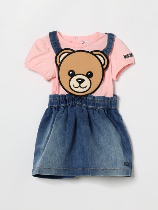 Moschino set salopette e t-shirt infant in denim blu e tshirt rosa con maxi teddy Bambina