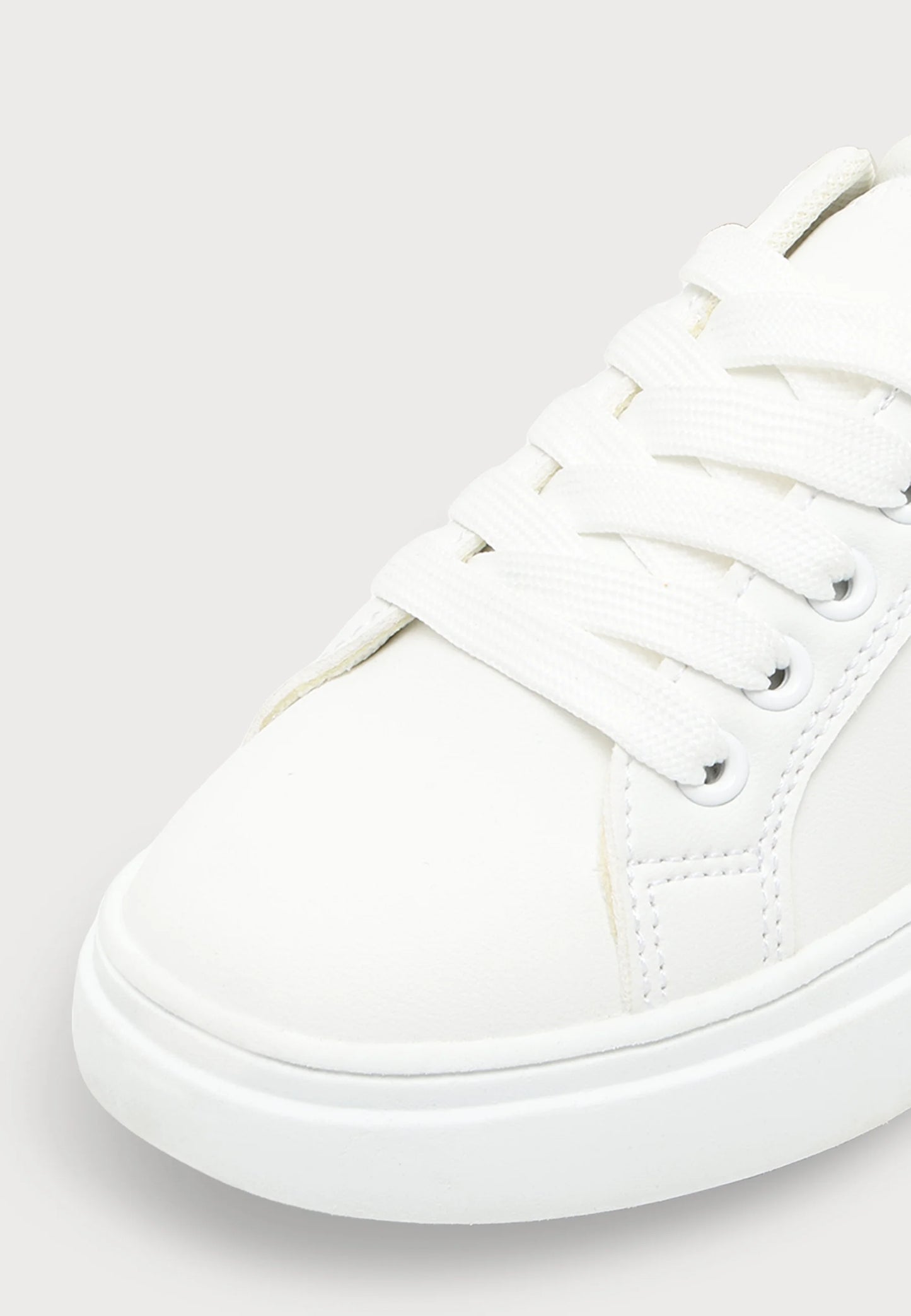 CALVIN KLEIN SNEAKERS BIANCHE CON LACCI, LOGO LATERALE E RETRO NERO Bambine e ragazze 226-V3X9-83468-1355X005.BIA_