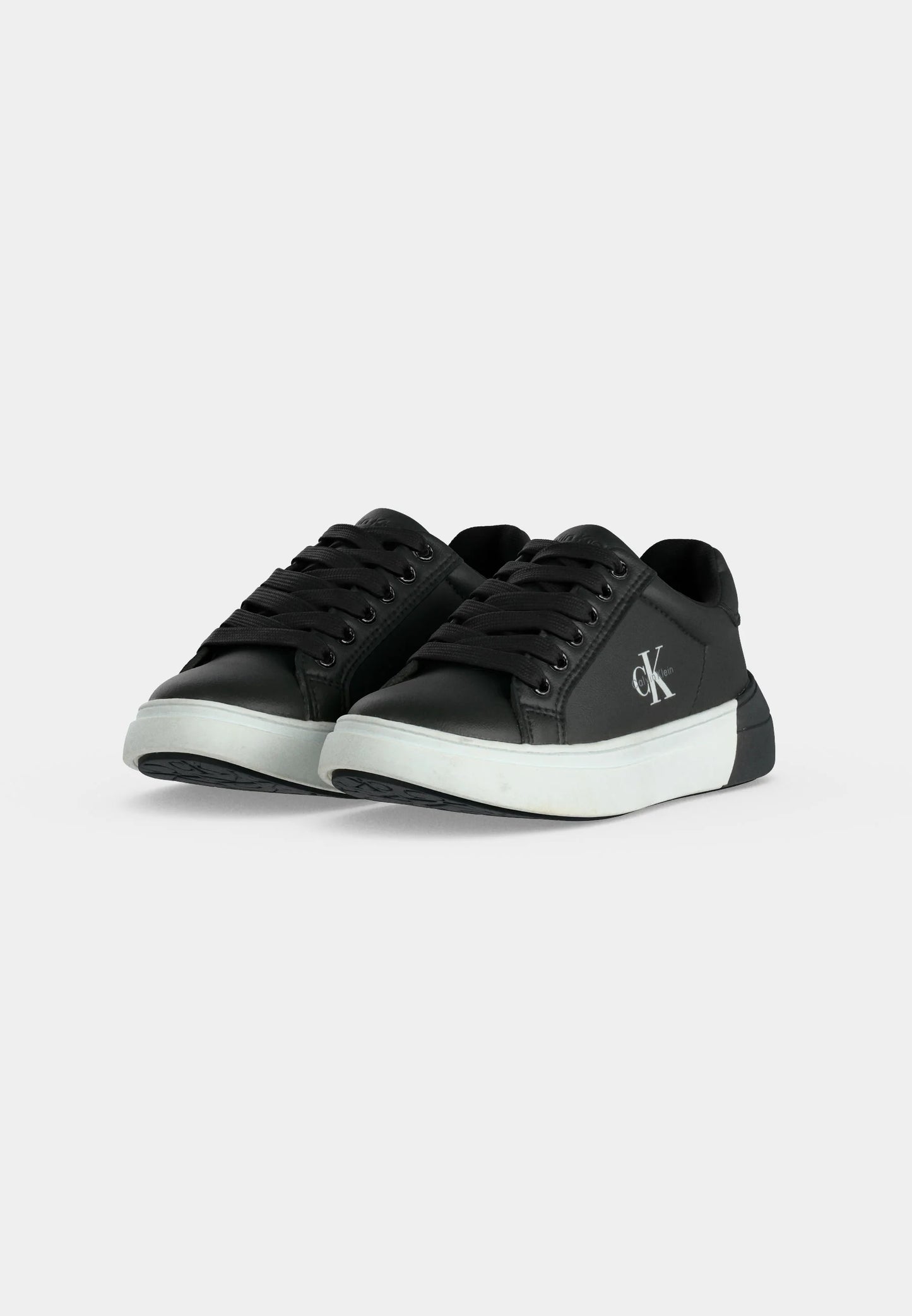 CALVIN KLEIN SNEAKER BASSA NERA CON LACCI E LOGO LATERALE Bambini e ragazzi 224-V3X9-83468-1355999.NE_