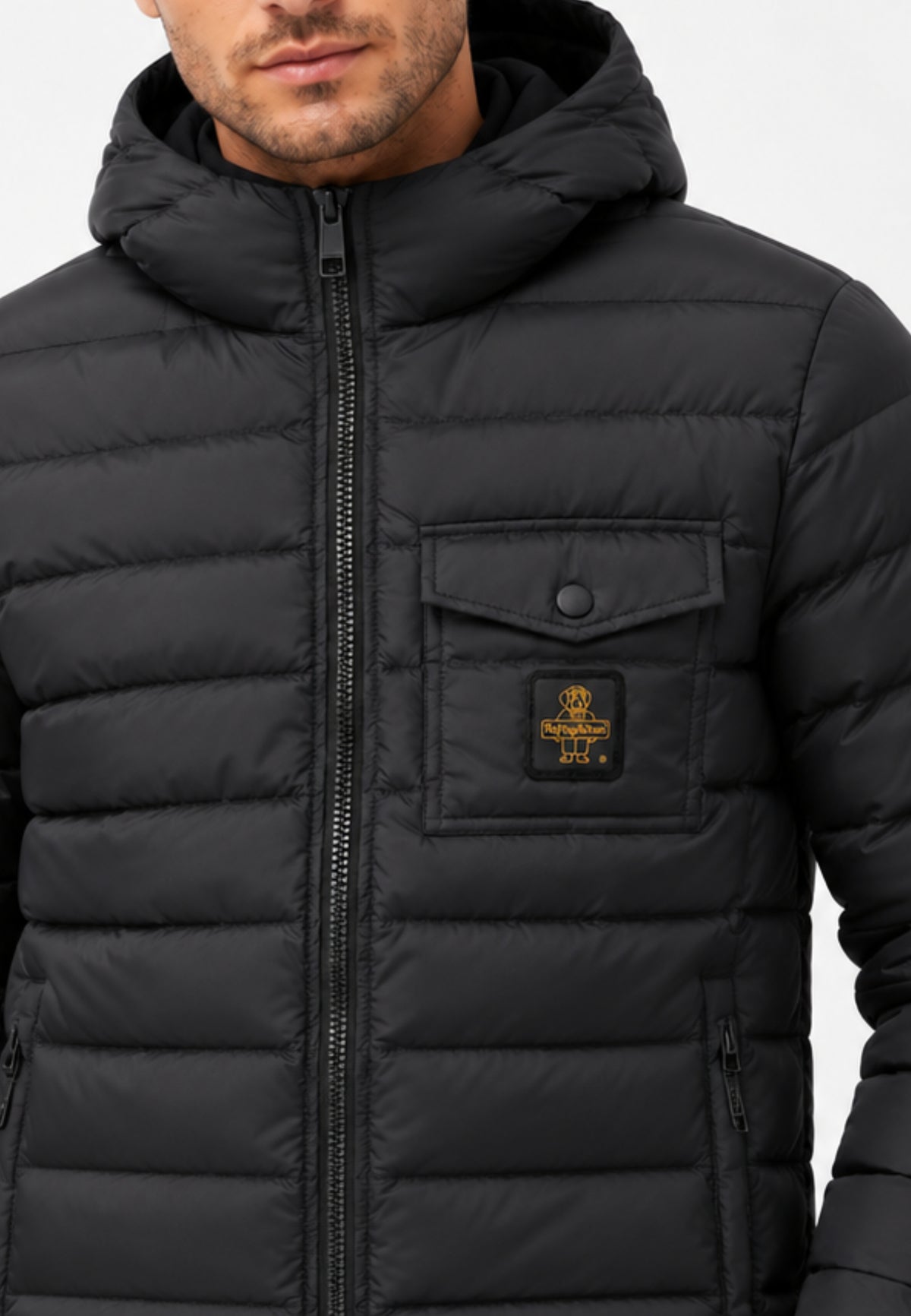 REFRIGIWEAR Giubbotto nero con cappuccio e logo applicato Uomo HUNTER JACKET.NE_