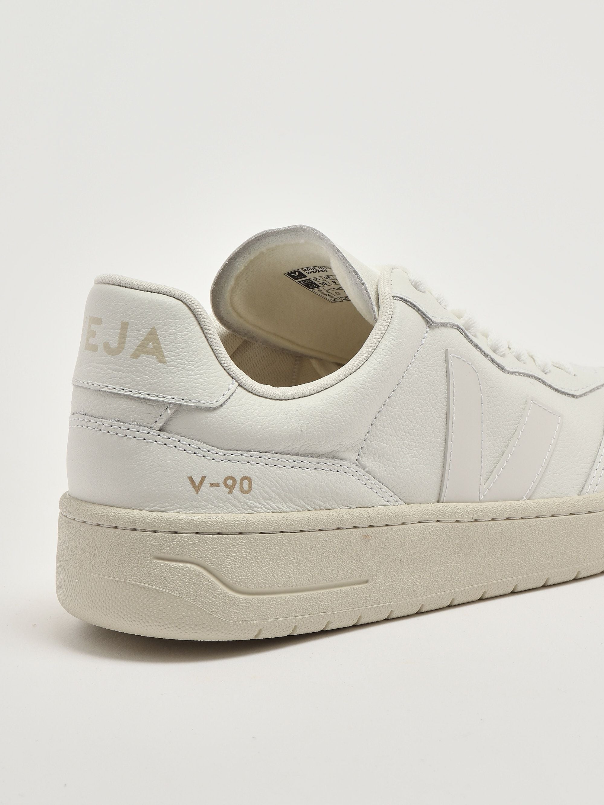 Veja uomo V-90 in pelle O.T.