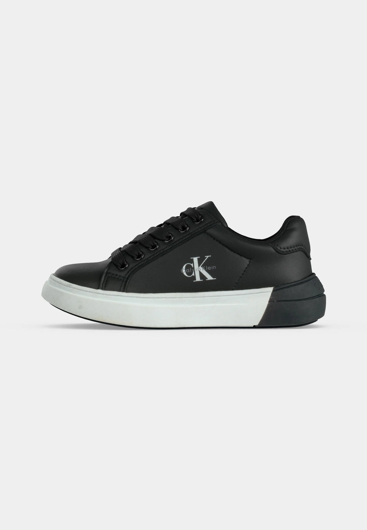 CALVIN KLEIN SNEAKER BASSA NERA CON LACCI E LOGO LATERALE Bambini e ragazzi 224-V3X9-83468-1355999.NE_